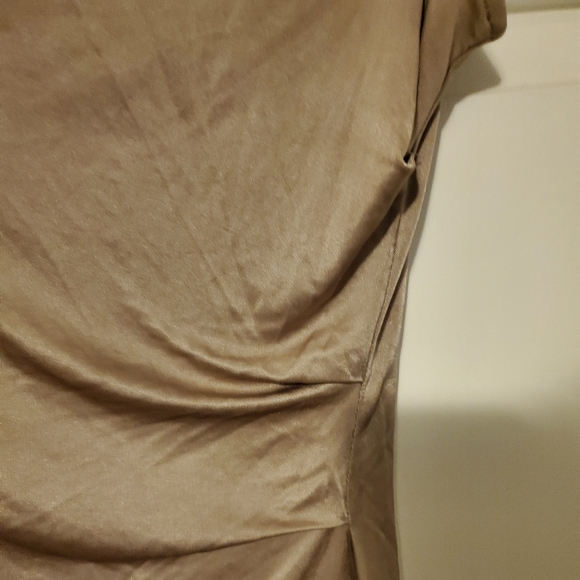 Ladies top - Picture 6 of 6